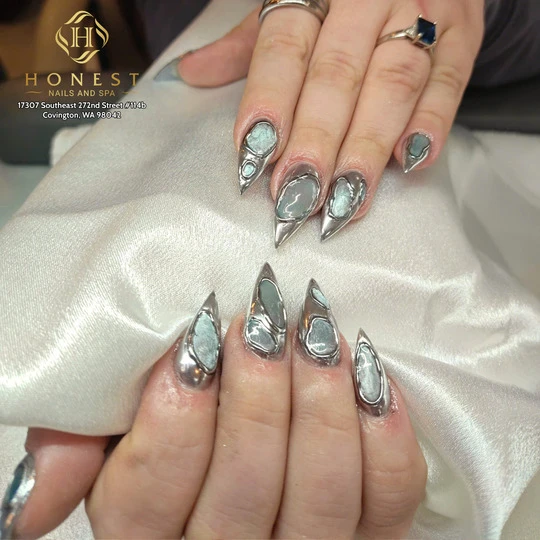 Honest Nails & Spa